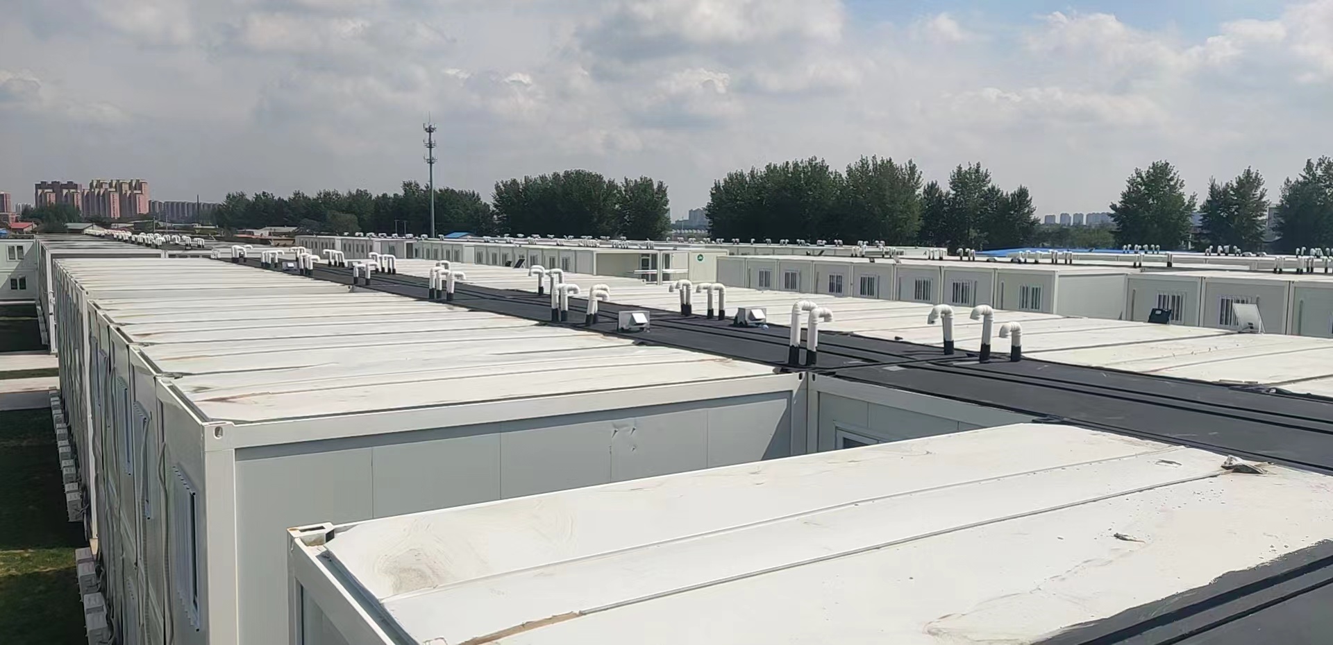 眾志成城，共同抗疫！廣恒防水馳援遼陽方艙醫(yī)院項(xiàng)目。