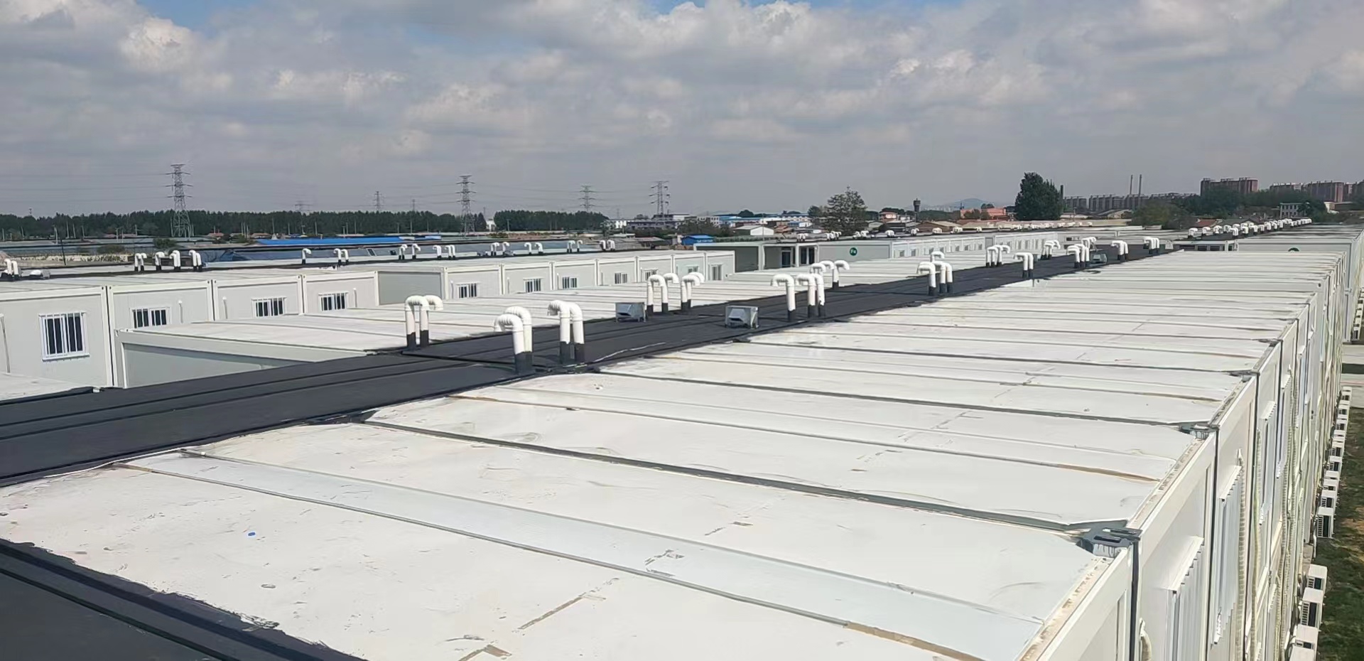 眾志成城，共同抗疫！廣恒防水馳援遼陽方艙醫(yī)院項(xiàng)目。